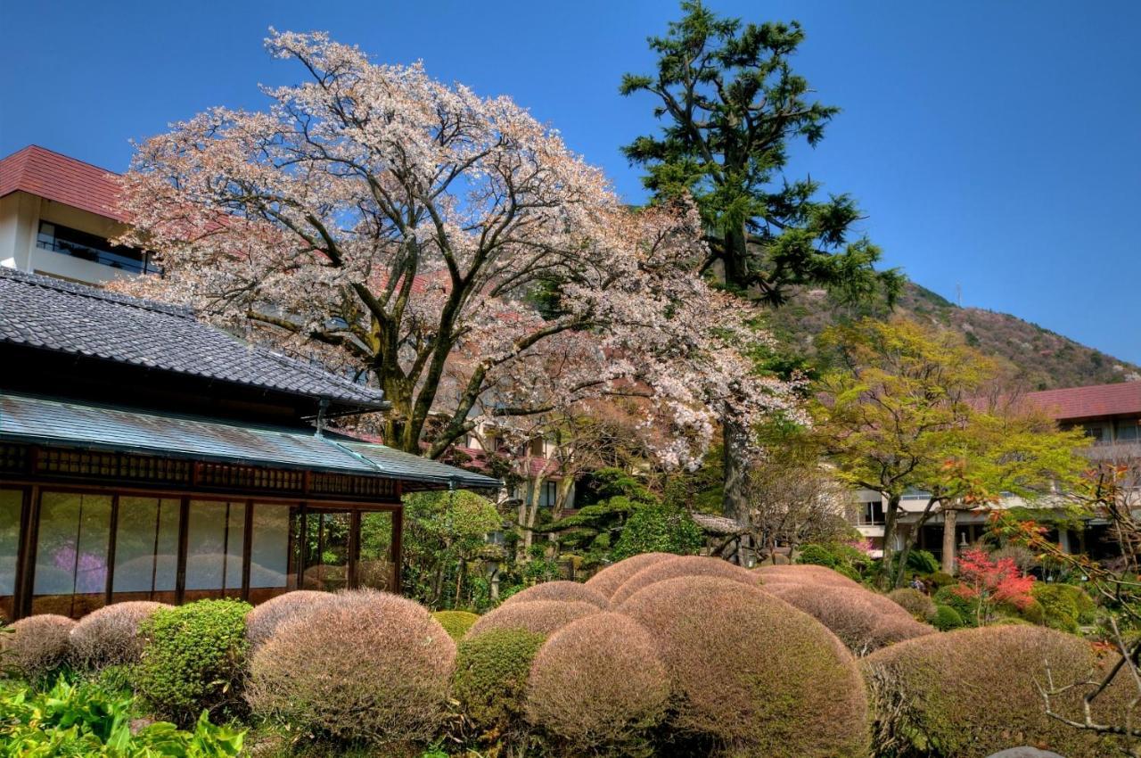 Yoshiike Ryokan Hakone Exterior photo