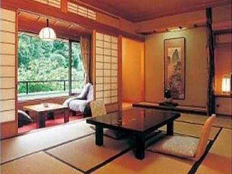 Yoshiike Ryokan Hakone Exterior photo